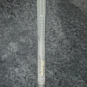 Mizuno ZP Irons and Osaka Bag - Image 6