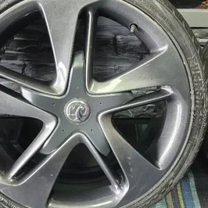Vauxhall Genuine 19 inch alloy wheels with 4 tyres - Image 6