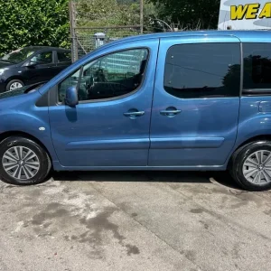 2014 Peugeot Partner Tepee 1.6 HDi 92 S 5dr WAV with wheelchair access - Image 3