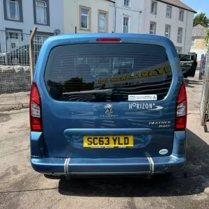 2014 Peugeot Partner Tepee 1.6 HDi 92 S 5dr WAV with wheelchair access - Image 4