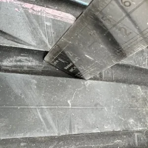 225 40 19 Bridgestone Potenza tyre 6mm tread - Image 7