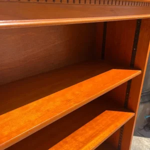 Retro Bookcase with 2 Adjustable Shelves - Image 3
