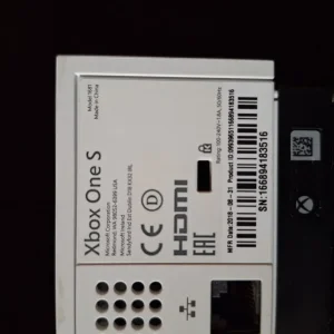 Xbox One S - Image 3