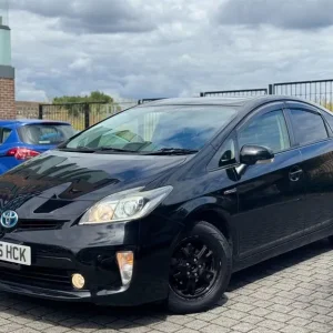 2015 Toyota Prius Hybrid 1.8L Automatic 5-door Hatchback - Image 2