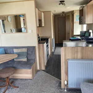 3-bedroom caravan with wrap decking and central heating - Image 7