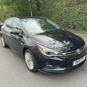 2019 Vauxhall Astra Hatchback Semi-Auto - Image 2