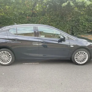 2019 Vauxhall Astra Hatchback Semi-Auto - Image 3