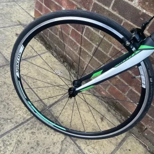 Scott CR1 carbon fibre road bike - Image 5