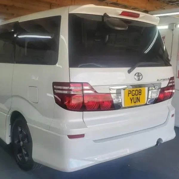 Toyota Alphard 2.4 2008 Japanese Import White Petrol Automatic
