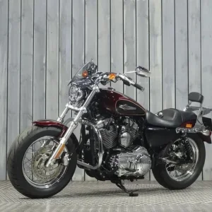 2015 Harley-Davidson Sportster 1200 Custom Ltd XL CB Maroon and Black - Image 2