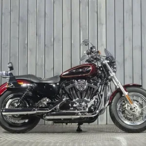 2015 Harley-Davidson Sportster 1200 Custom Ltd XL CB Maroon and Black - Image 3