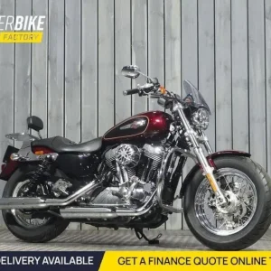 2015 Harley-Davidson Sportster 1200 Custom Ltd XL CB Maroon and Black