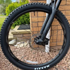 Giant Fathom 2 mountain bike, large - Image 7