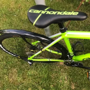 CANNONDALE 51cm CAAD X 20 SPEED DISC GRAVEL/ROAD BIKE WITH TIAGRA GEAR SYSTEM - Image 8