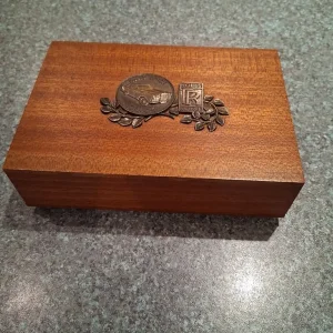 Wooden cigar trinket box with Rolls-Royce Corniche motif - Image 4