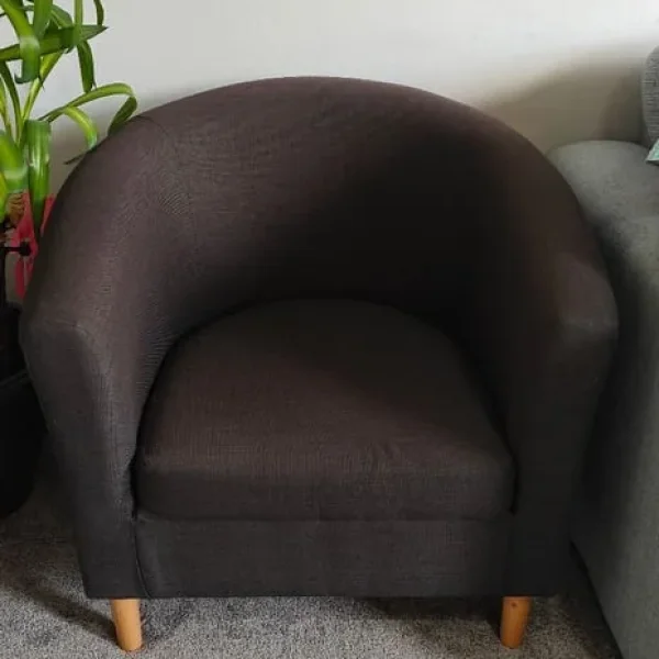 Cozy tub arm chair