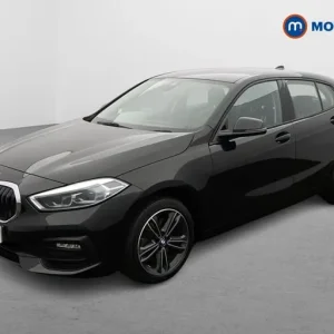 2021 BMW 1 Series 118i Sport 5-door Hatchback Manual - Image 3