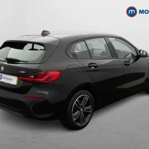 2021 BMW 1 Series 118i Sport 5-door Hatchback Manual - Image 7