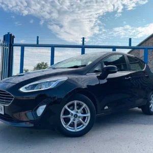 2018 Ford Fiesta Zetec Hatchback Manual - Image 3