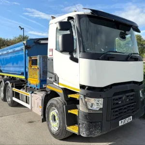 2017 Renault Volvo C380 Twin Chamber 3 Chute Hotbox Tipping Truck - Image 2
