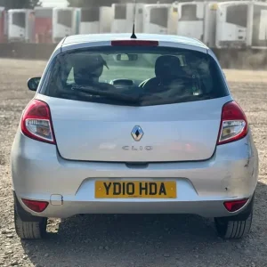 2010 Renault Clio 1.2 16V I-Music 5-door hatchback - Image 4