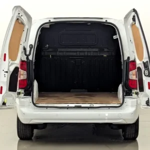 2021 Vauxhall Combo Turbo D 2300 Sportive Panel Van - Image 4