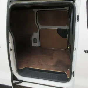 2020 Peugeot Expert 2.0 BlueHDi 120ps Panel Van Diesel Manual - Image 7