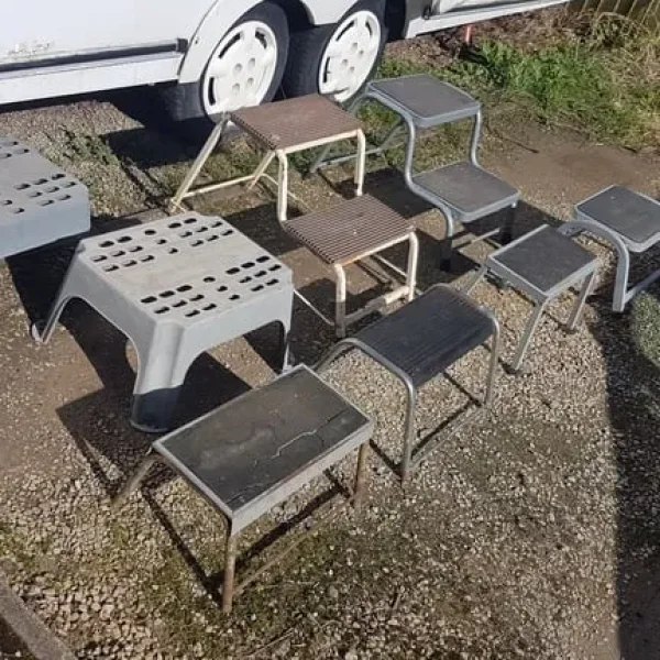 Caravan single or double steps