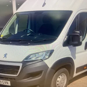 2021 Peugeot Boxer 2.2 BlueHDi H2 Professional XLWB Panel Van - Image 5