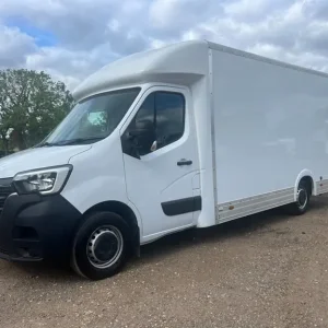 2021 Renault Master LL35 Business Low Loader Diesel Manual - Image 2