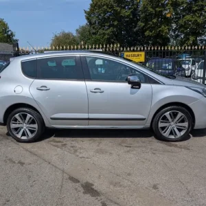 2016 Peugeot 3008 1.6 BlueHDi Allure SUV 5dr Diesel Manual - Image 2
