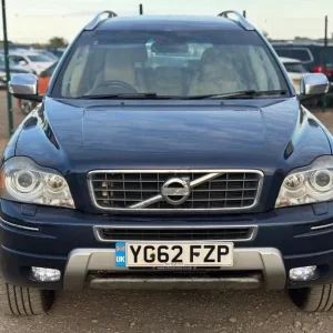 2012 Volvo XC90 2.4 D5 Estate - Image 8