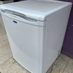 Hotpoint undercounter freezer RZA30P - Image 2