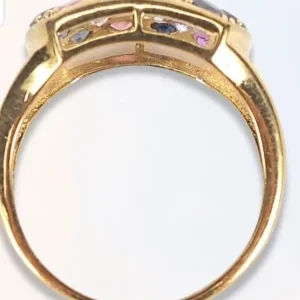 9ct yellow gold sapphire cluster ring - Image 2