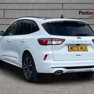 Ford Kuga 2.5L Hybrid SUV with SYNC3 and Heated Steering Wheel - Image 2