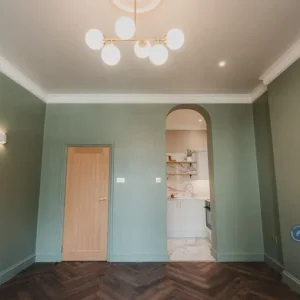 2 bedroom flat with sea views in Walpole Bay, Margate - Image 5