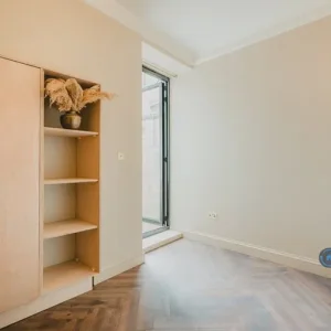 2 bedroom flat with sea views in Walpole Bay, Margate - Image 8