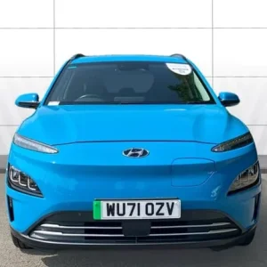 2021 Hyundai KONA Electric 64kWh 5-door SUV with all-wheel drive and smart features - Image 3