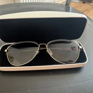 Calvin Klein Sunglasses - Image 3