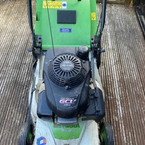Honda Etesia Pro lawnmower