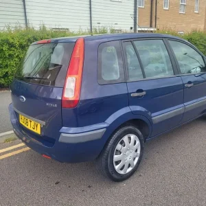 Ford Fusion 1.4 style 2008 5-speed manual - Image 3