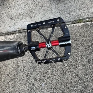 Boys tiger mountain bike - Image 4