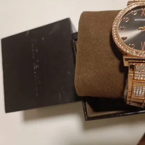 Michael Kors ladies watch needs battery replacement - Image 2