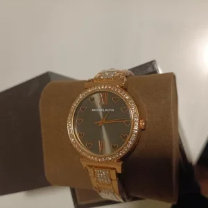 Michael Kors ladies watch needs battery replacement - Image 3