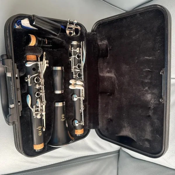Yamaha Ycl 250 clarinet in Bb key