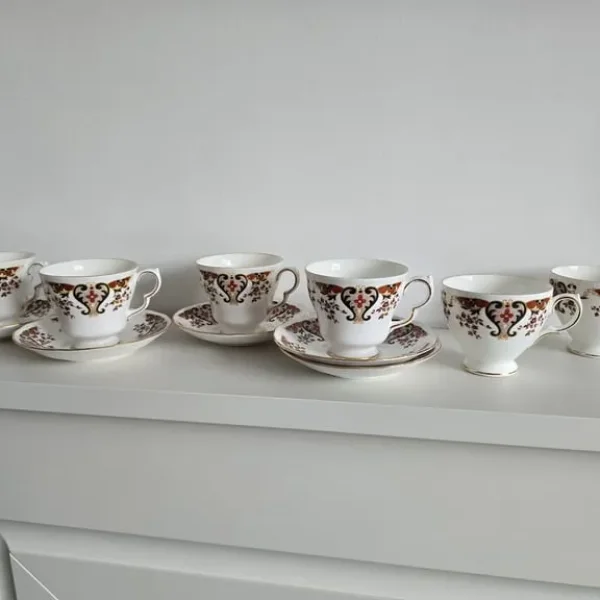 Royal Grafton and Doulton cups and saucers