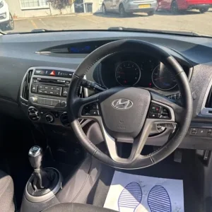 2013 Hyundai i20 1.4 Active Hatchback 5-door Petrol Manual - Image 2