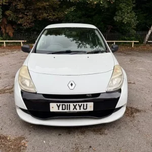 Renault Clio Sport 200 Cup 2011 Hatchback - Image 2
