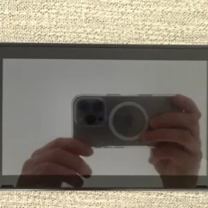 Nintendo Switch with 128GB SD card and 4 games - Image 5