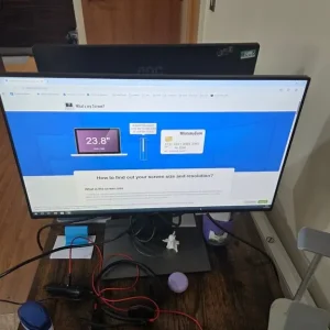 Dell LED 24 Inch Monitor - Image 4